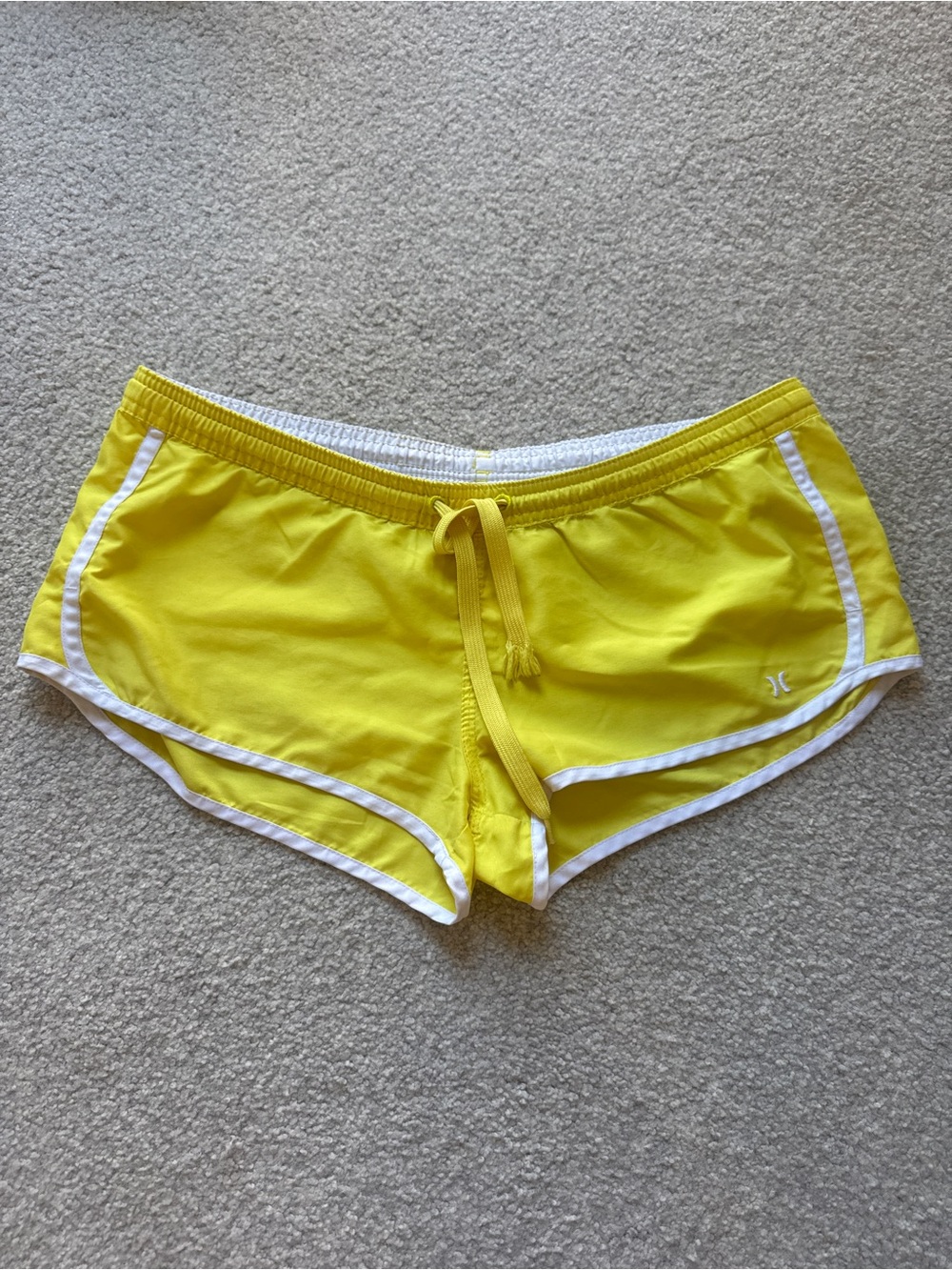 Hurley Yellow Women's Beach Shorts